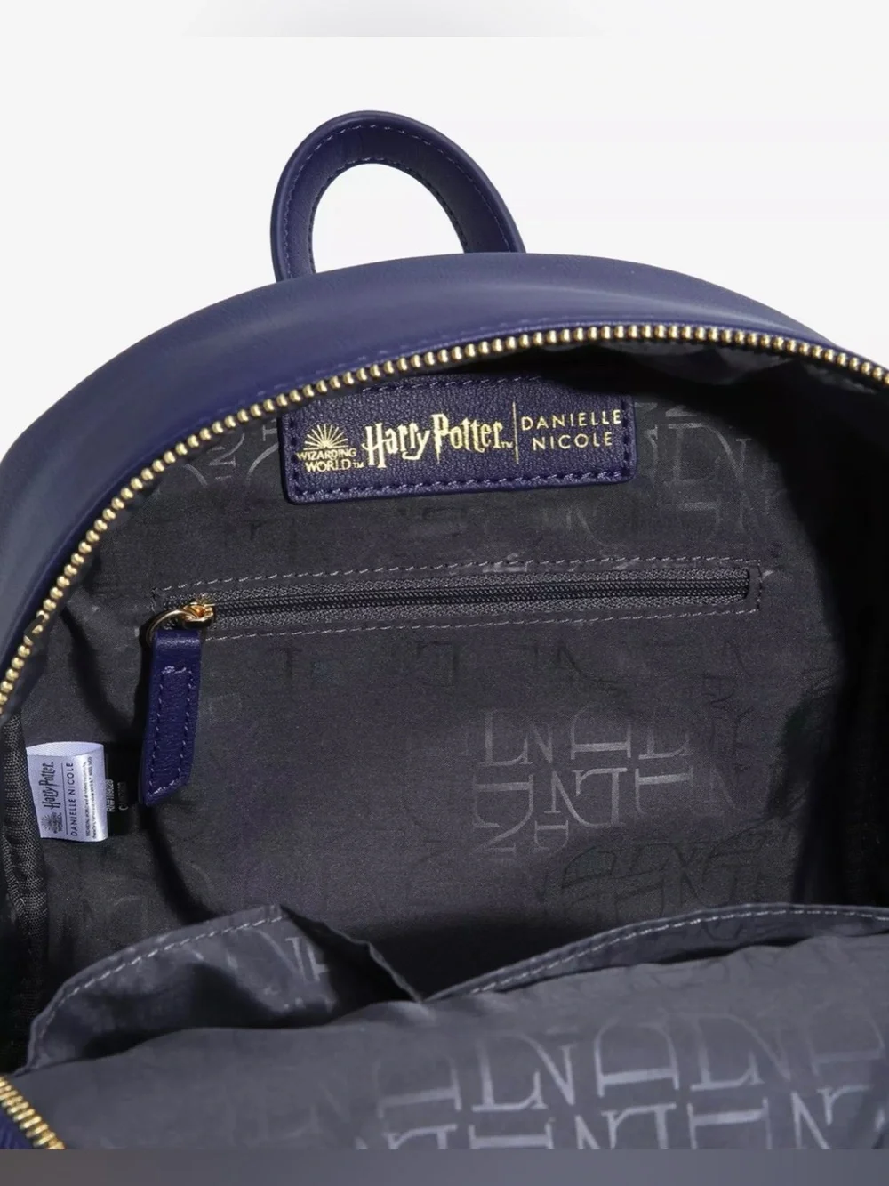 Danielle Nicole Harry Potter Hogwarts crystal ball glitter Box Lunch Exclusive - Picture 4 of 4